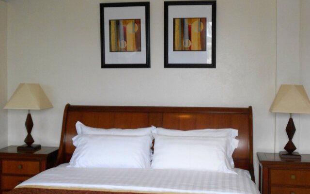 Gold View Beach Resort