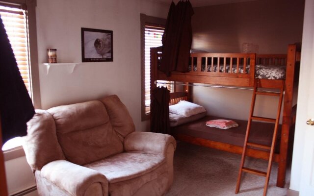 9th Ave Hostel