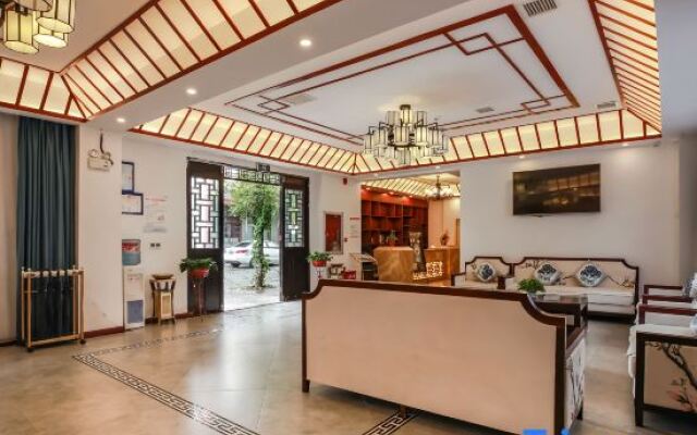 Shuiyunge Hotel (Huangguoshu Waterfall Scenic Area)