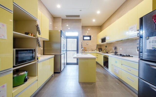 Jiaoxi 320 B&B