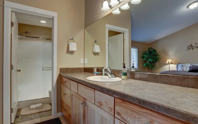 560 Marsh Hawk 3 Bedroom Home by Redawning