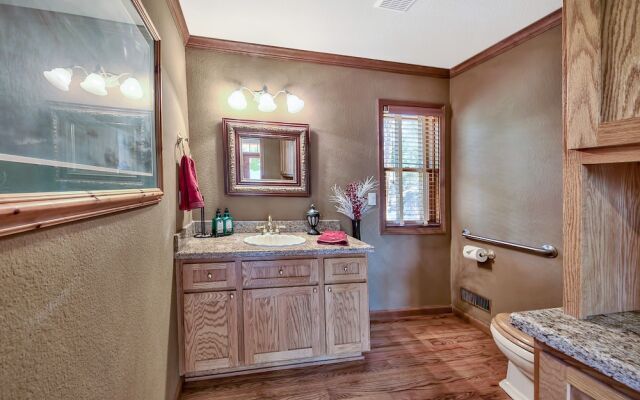2252 Chiapa Dr Home