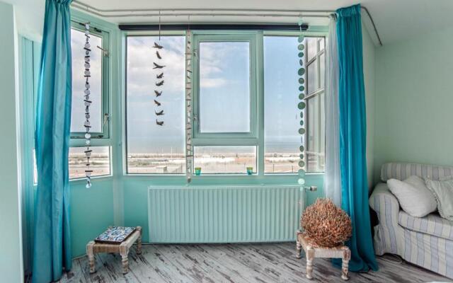 Beach Suite Sand