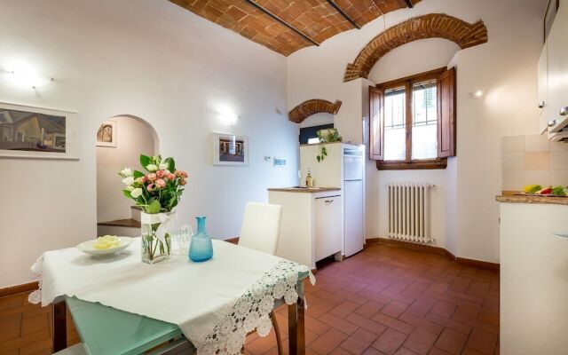 Pignone Apartment