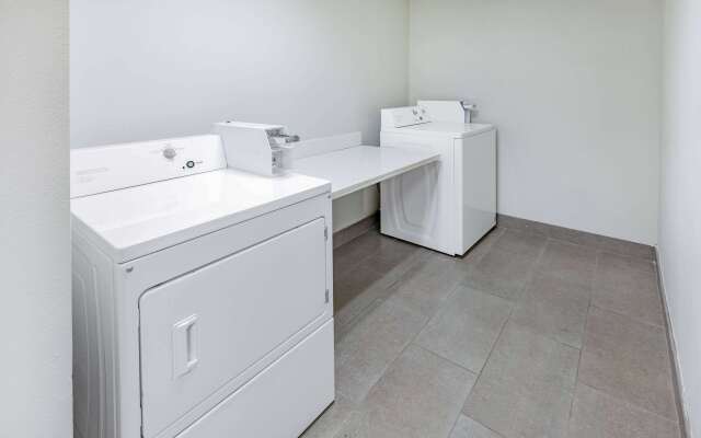 La Quinta Inn & Suites by Wyndham Houston Southwest