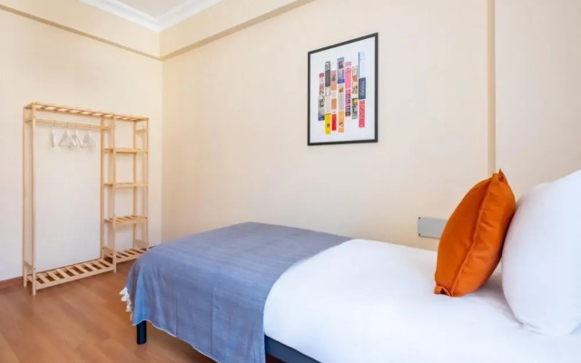Charming Flat With Central Location in Sisli