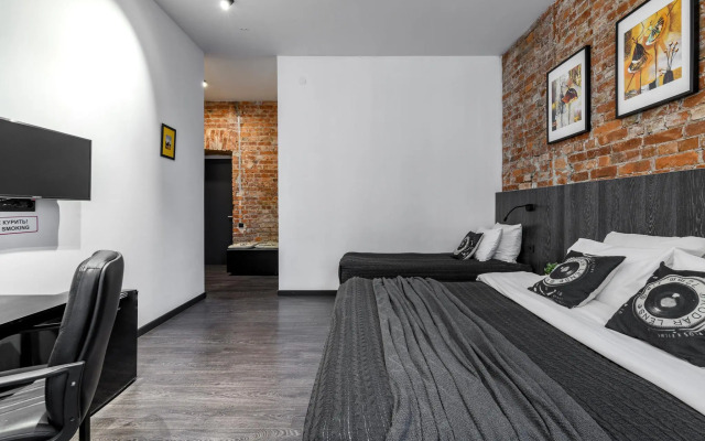 Sergeew Apartments (Сергеев Апартментс)