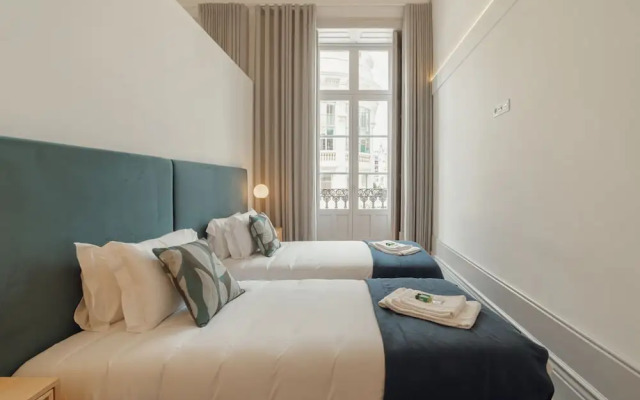 Heart OF Porto Apartment A by Vacationy