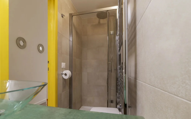 San Lorenzo Modern Flat