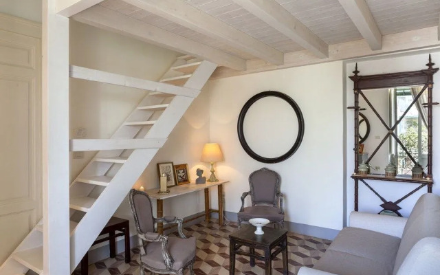 Palazzo Siena - Home & More