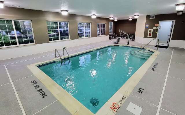 Super 8 by Wyndham Smithfield/Selma