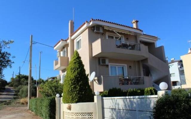 Helen's Sounio Apartments