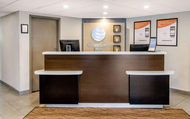 Comfort Inn Montréal Aéroport