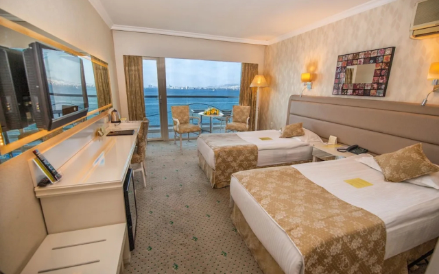 Izmir Palas Otel