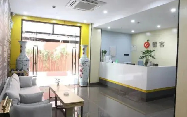 Orange Hotel (Zhongshan Tanzhou Town Government)