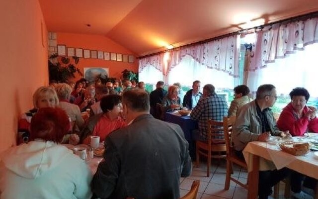 Motel Restoran Grand