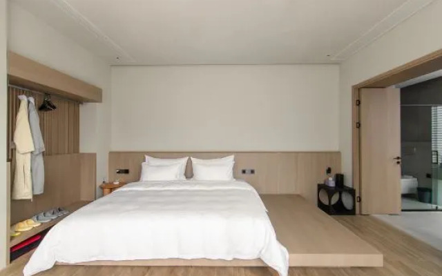 Fuyanjian Homestay (Jindaoxia Resort)