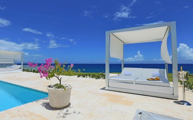 Ocean Front Villa Deluxe 4 Bedroom