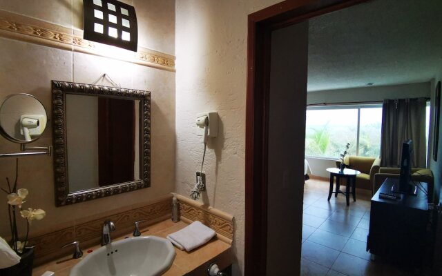 Lovely Beachfront Estudio in Hotel Zone