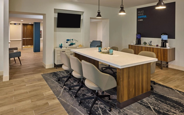 Holiday Inn Express Charleston – Downtown Medical Area