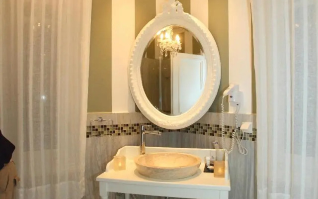 The Aigli 1800 Boutique Hotel