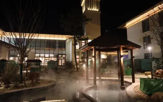 Qingdao Yihai Garden Hotel (Jimo Hot Spring Branch)