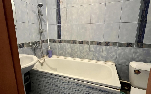 Апартаменты на проспекте Октября 158