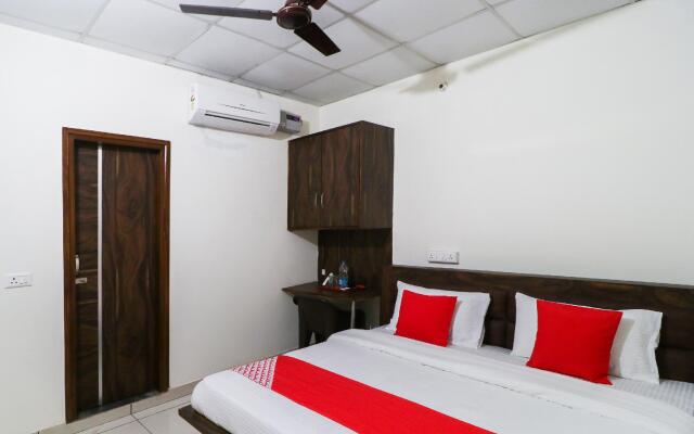OYO 60858  Hotel RK Inn