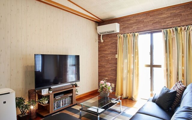 Terrace House Tsubokawa