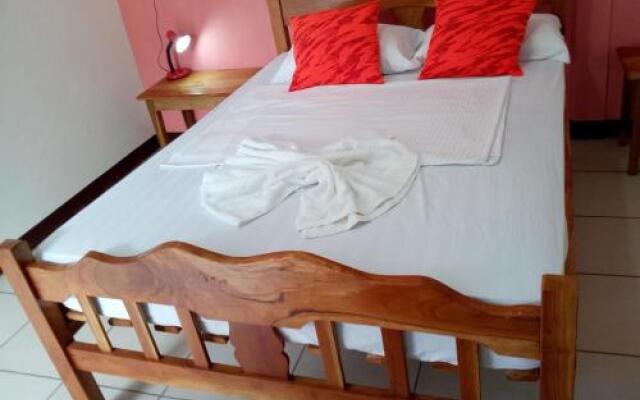 Hostal Miraflores