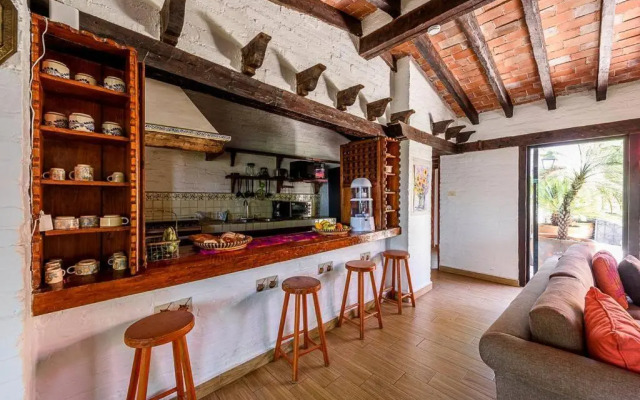 Cuarto Privado en Hostal Para 2 Personas