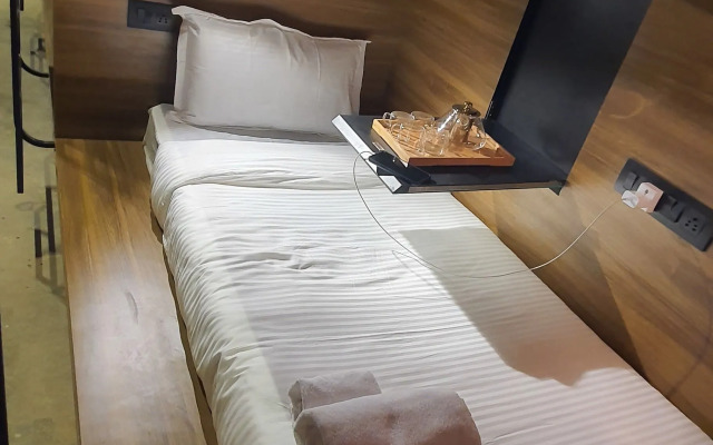 Mayura Aureole Co-living - Hostel