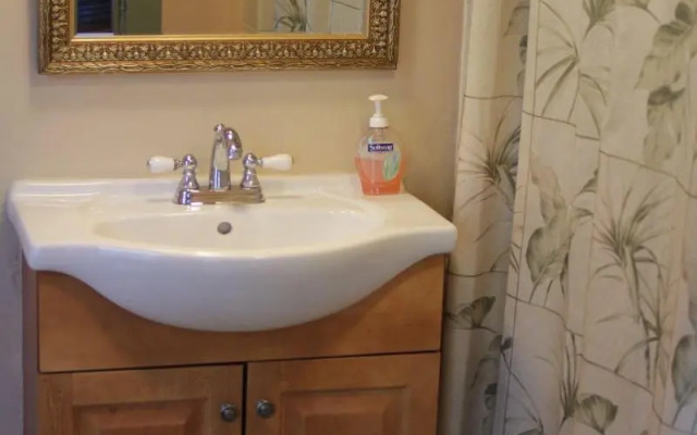 Historic Smith Hotel B&B