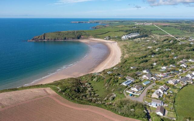 Freshwater Bay - Sea View Apartment