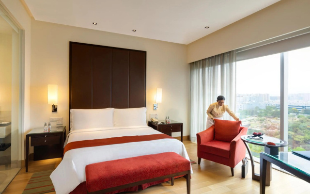 Trident Hyderabad – Guest Rooms – Hyderabad