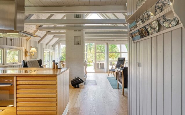 6 Person Holiday Home in Vaeggerlose