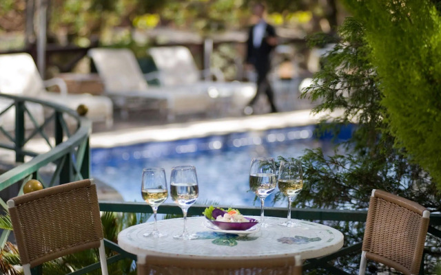 Le Suisse Elegance Hotel