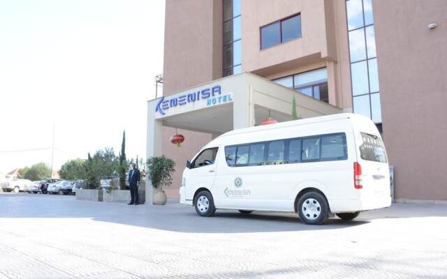 Kenenisa Hotel