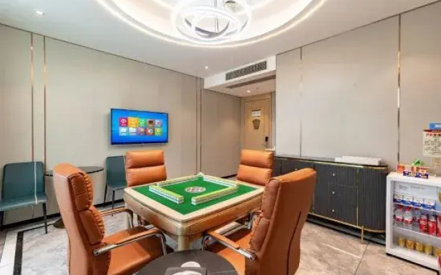 Nanxi Xiaozhou Hotel (Baili Square Xindacheng Branch)