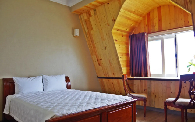 Ngoc Chau Hotel