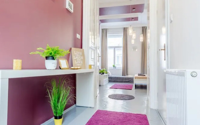 Real Apartments Hegedu