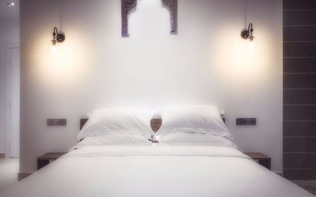 Zizai Music B&B(Qilou Old Street Branch)