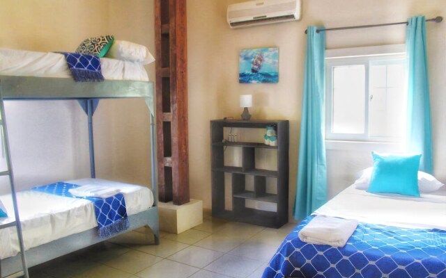The Island Hub at Red Frog Beach Resort