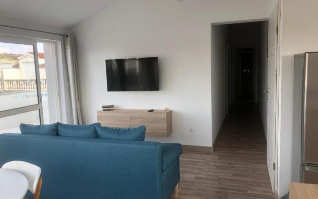 Ideal Holiday Apartment 2