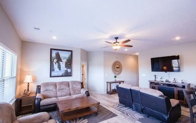 Top Tee B 3 Bedroom Condo