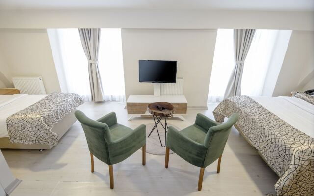 Life Otel