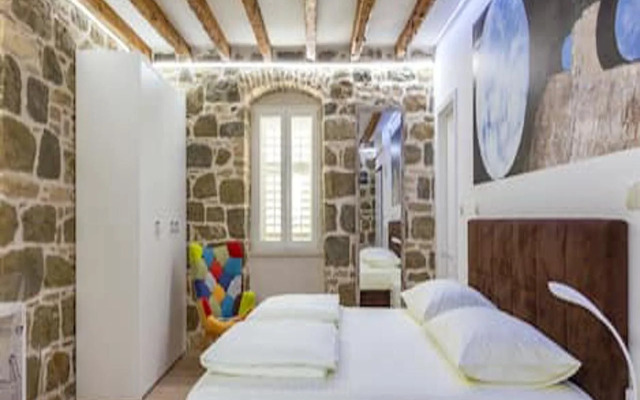 Aurum Templi Suites