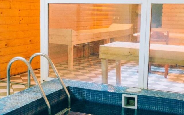 Hotel & Restaurant complex Berizka