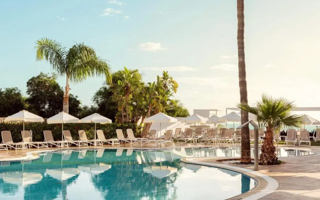 Lantiana Gardens ApartHotel