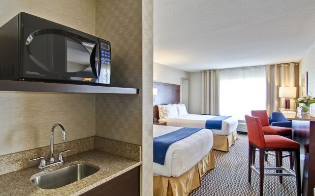 Holiday Inn Express Hotel & Suites Toronto - Markham, an IHG Hotel